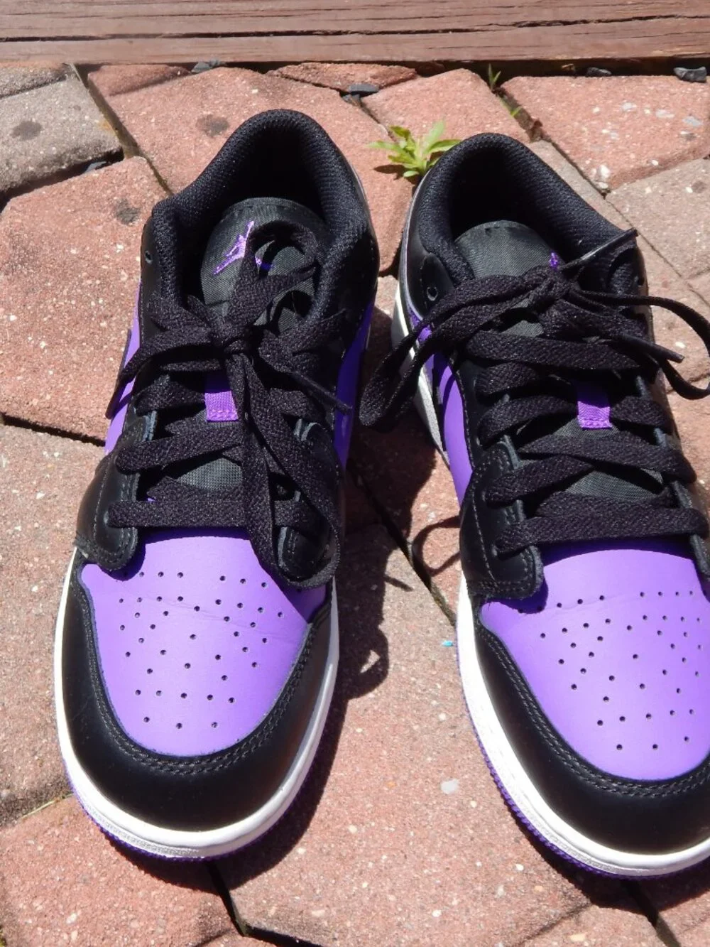 Nike Air Jordan 1 Low Purple & Black Sneakers Shoes Atheltic Boys Size 6 Youth